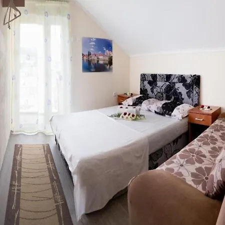 Ana-marija Appartement *